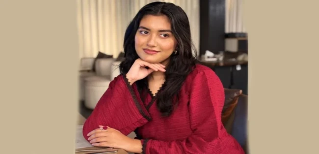 ওয়েব ফিল্মে লাবণ্য নাওভী
